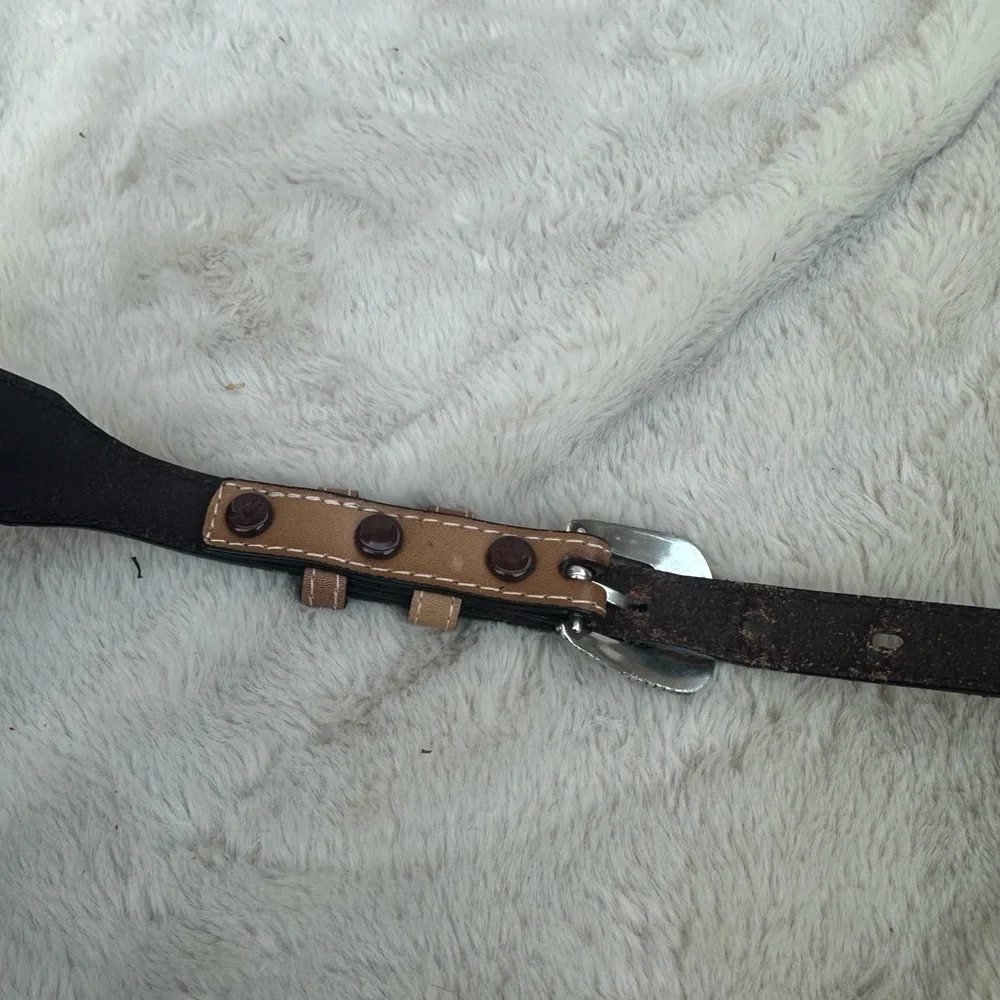 Vintage Stylish Tan Leather Belt with Silver Buckle Unisex Size 36